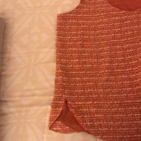 Ann Taylor LOFT sleeveless blouse - Picture 3 of 6